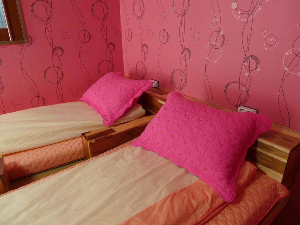 Bong Backpackers Hostel Szöul Szoba fotó