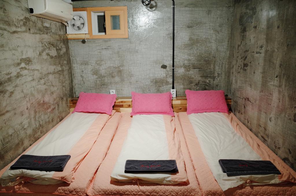Bong Backpackers Hostel Szöul Kültér fotó