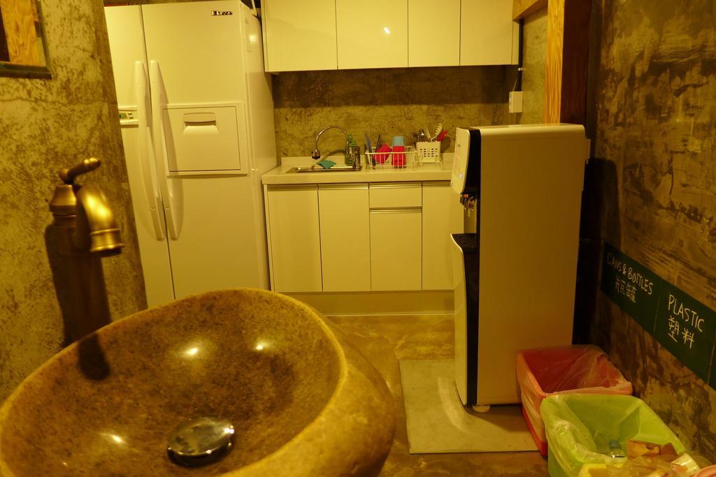Bong Backpackers Hostel Szöul Szoba fotó