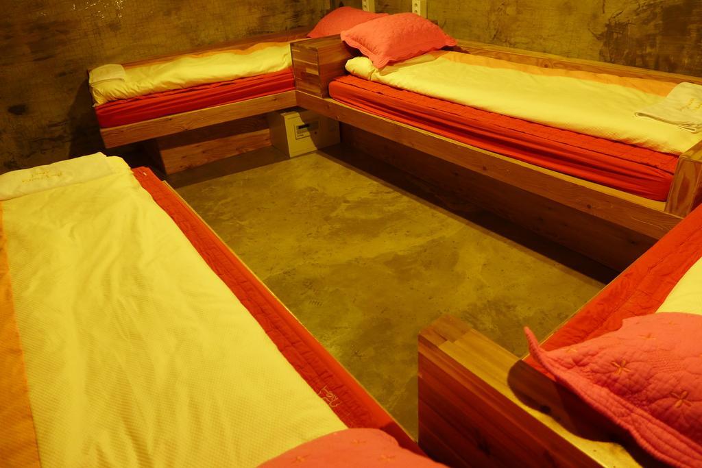 Bong Backpackers Hostel Szöul Szoba fotó