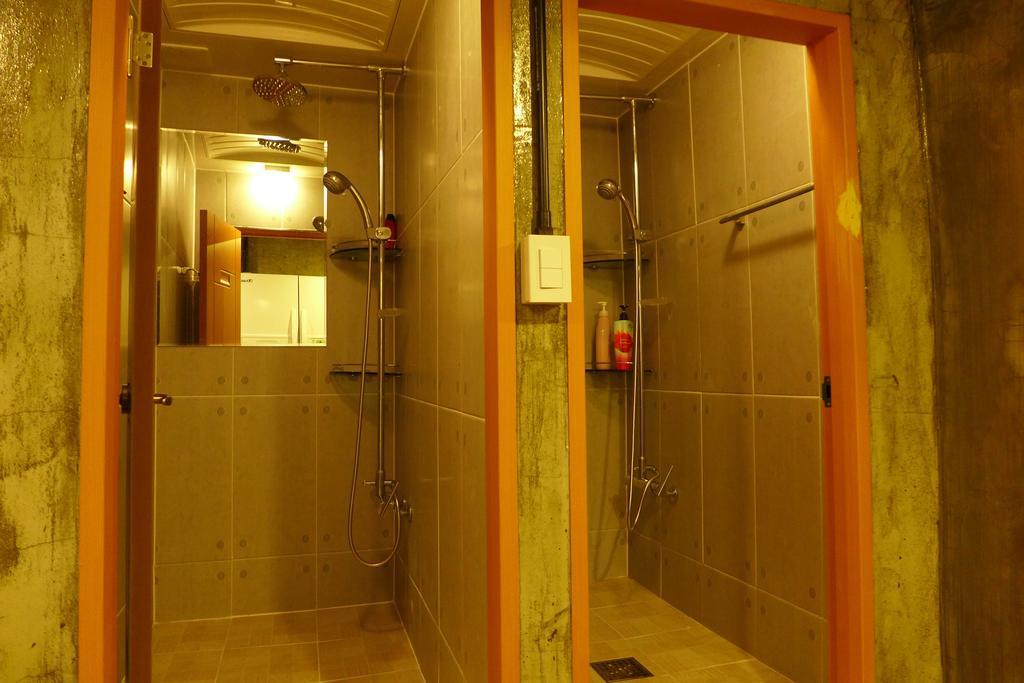 Bong Backpackers Hostel Szöul Szoba fotó